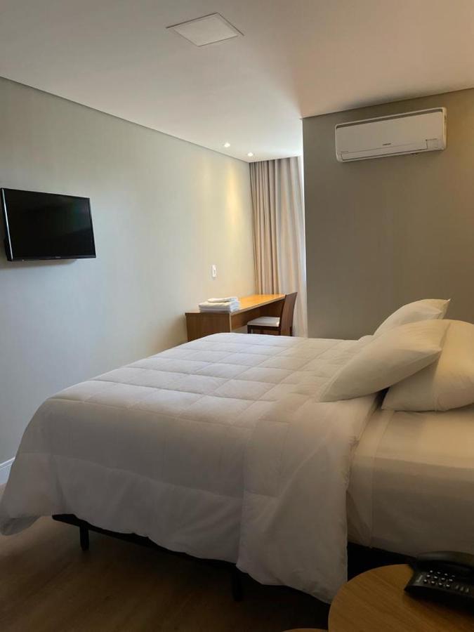 Ouro Cerrado Palace Hotel Patrocínio Esterno foto