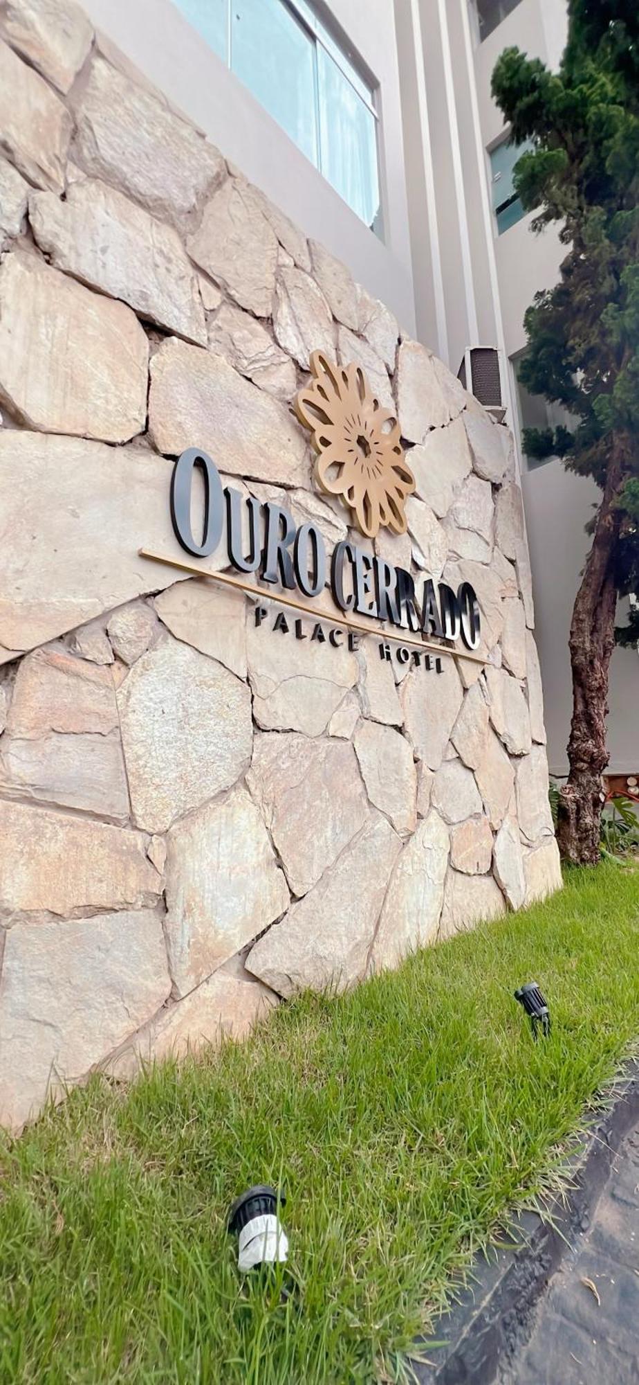 Ouro Cerrado Palace Hotel Patrocínio Esterno foto